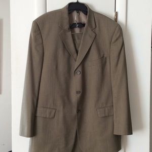 J. Ferrar Men’s suit